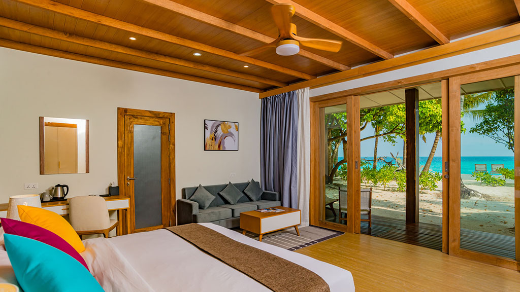 Family Villa Bedroom - Fiyavalhu Resort Maldives